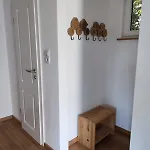 Aenni *